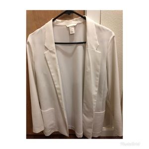 ‼️MAKE AN OFFER‼️ White blazer